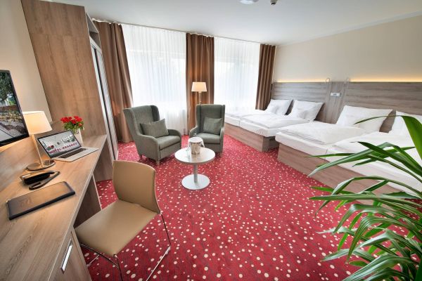 Hotelové pokoje (08)